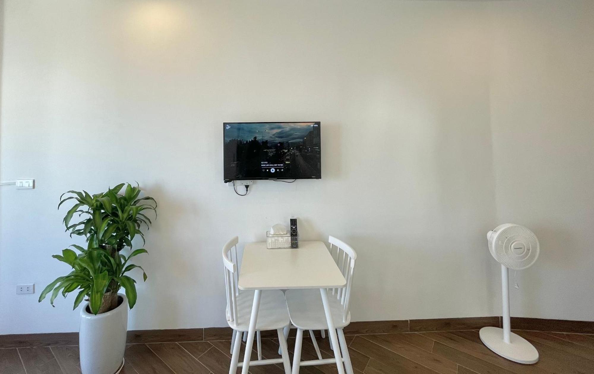 T98 Westlake Trich Sai - Tay Ho Center Lake View Studio Hanoï Extérieur photo